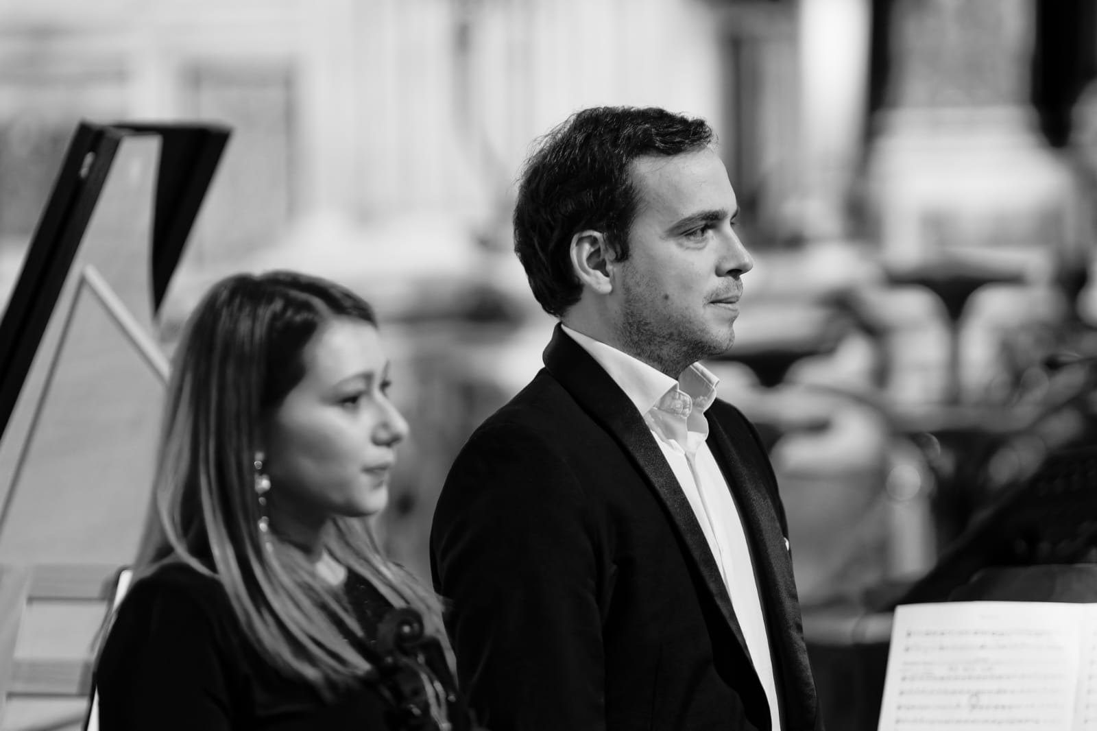 Eleonora Amato y Pablo García-Berlanga en el escenario